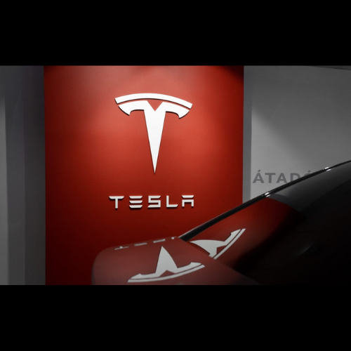 Tesla (NASDAQ TSLA) coverage by bestgrowthstocks.com