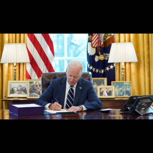 Biden signing 45-day extension to avert government shutdown. by Bestgrowthstocks.com
